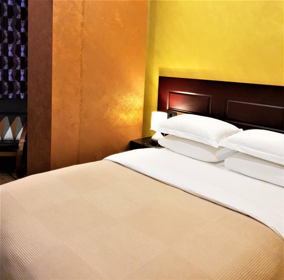 Comfort Hotel Fier Kültér fotó