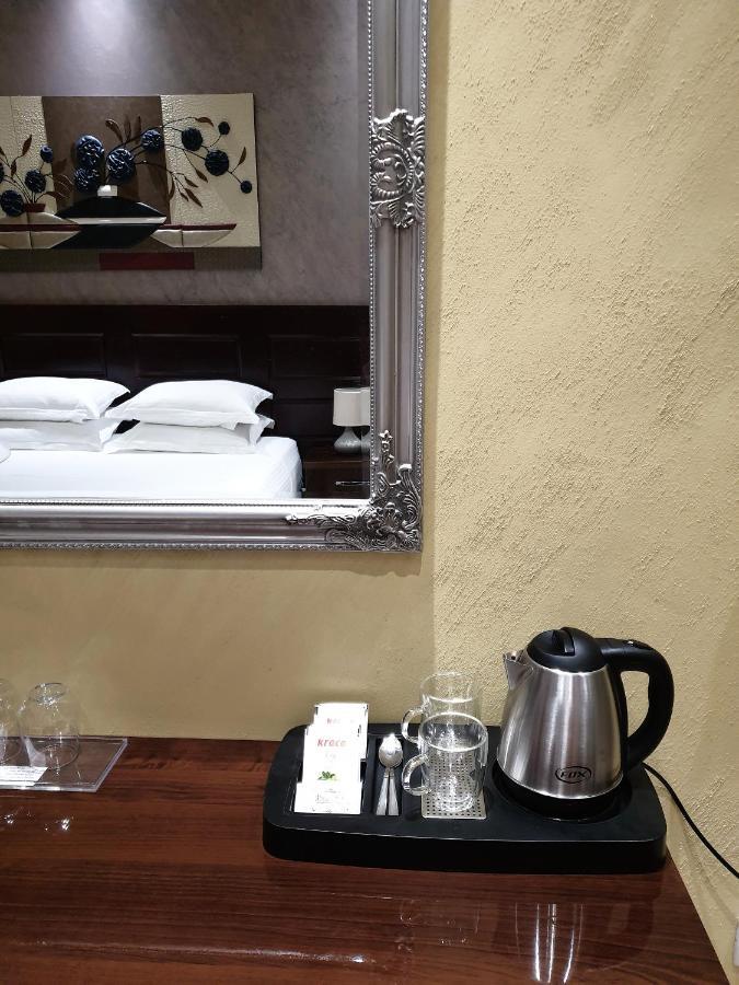Comfort Hotel Fier Kültér fotó